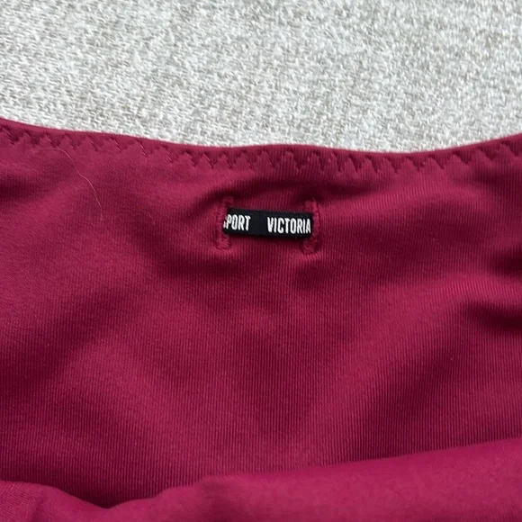 Victoria’s Secret Sport Leggings - Picture 6 of 6